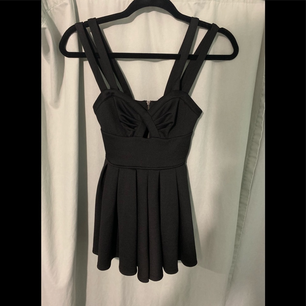 Material girl keyhole black romper